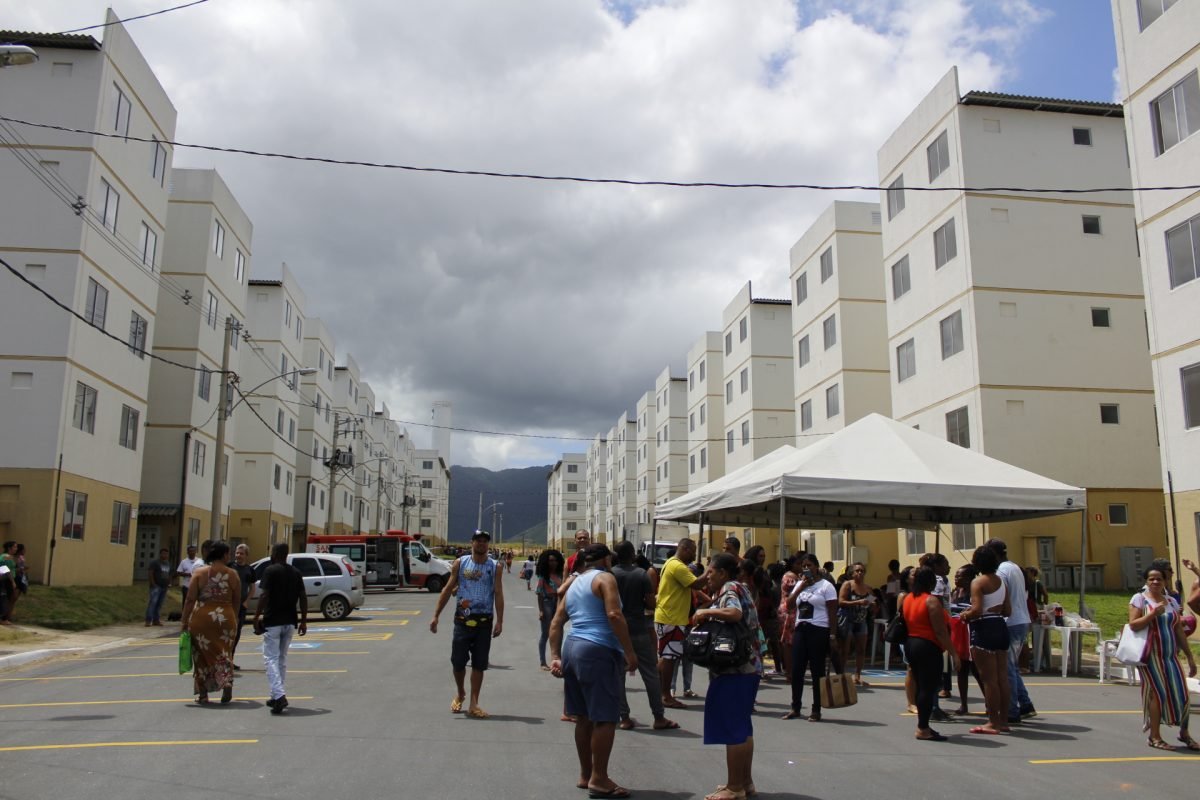 Casa nova para mais 300 famílias em Nova Iguaçu