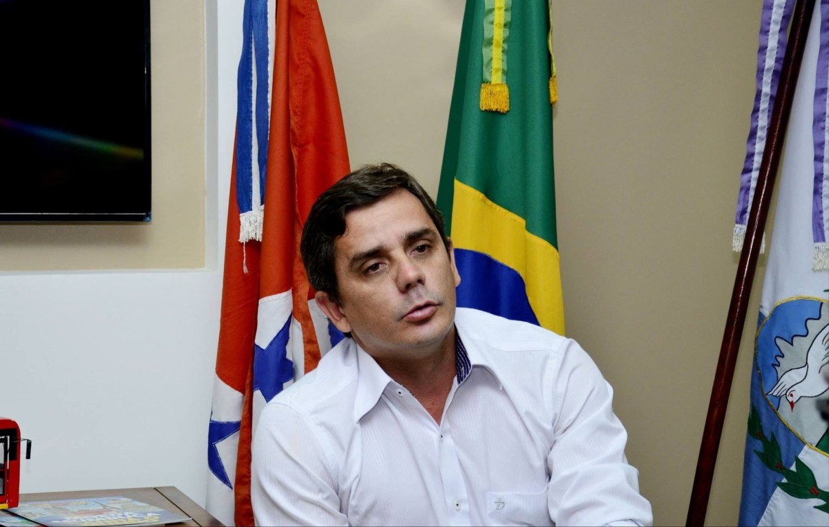 Maricá: alegando emergência pelo coronavírus, prefeito terceiriza gestão de hospital por R$ 82 milhões, mas não diz por quanto tempo
