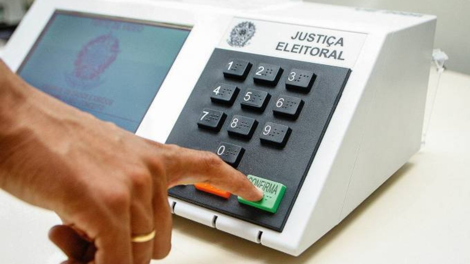 Primeiro turno das eleições municipais deverá ocorrer no dia 6 de dezembro: alteração da data ainda será votada em junho