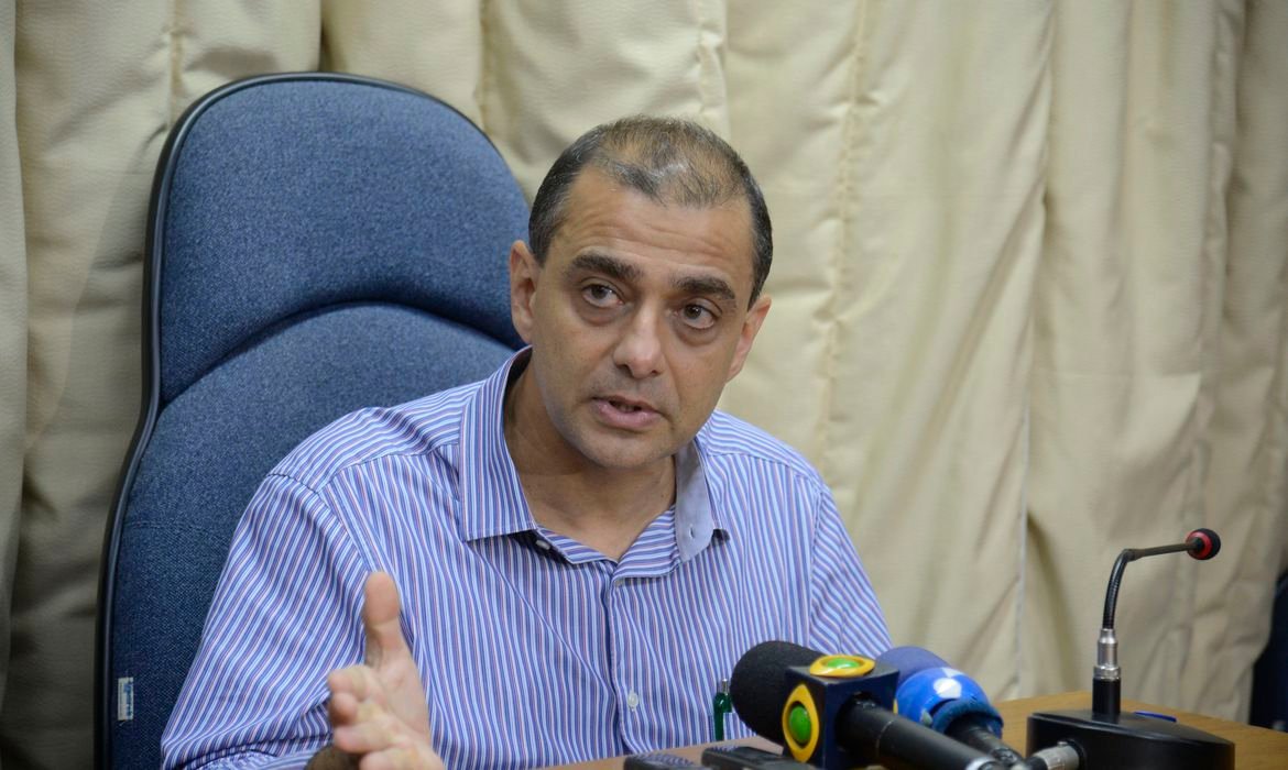 Ex-secretário de Saúde do Rio é preso: tenente coronel da PM ele é citado como um dos chefes de organização que desviou R$ 36 milhões