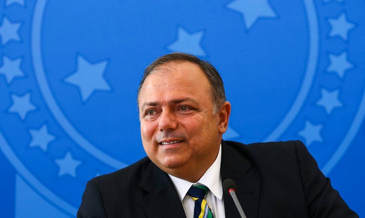 Pazuello diz que cronograma de vacinação é “mutável”