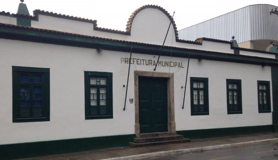 Silva Jardim quer saber quem governa a cidade