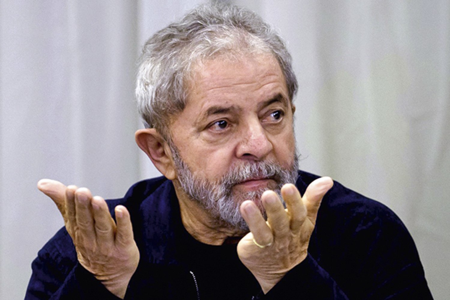 Crimes imputados ao ex-presidente Lula podem prescrever com decisão de Fachin, avalia advogado criminalista