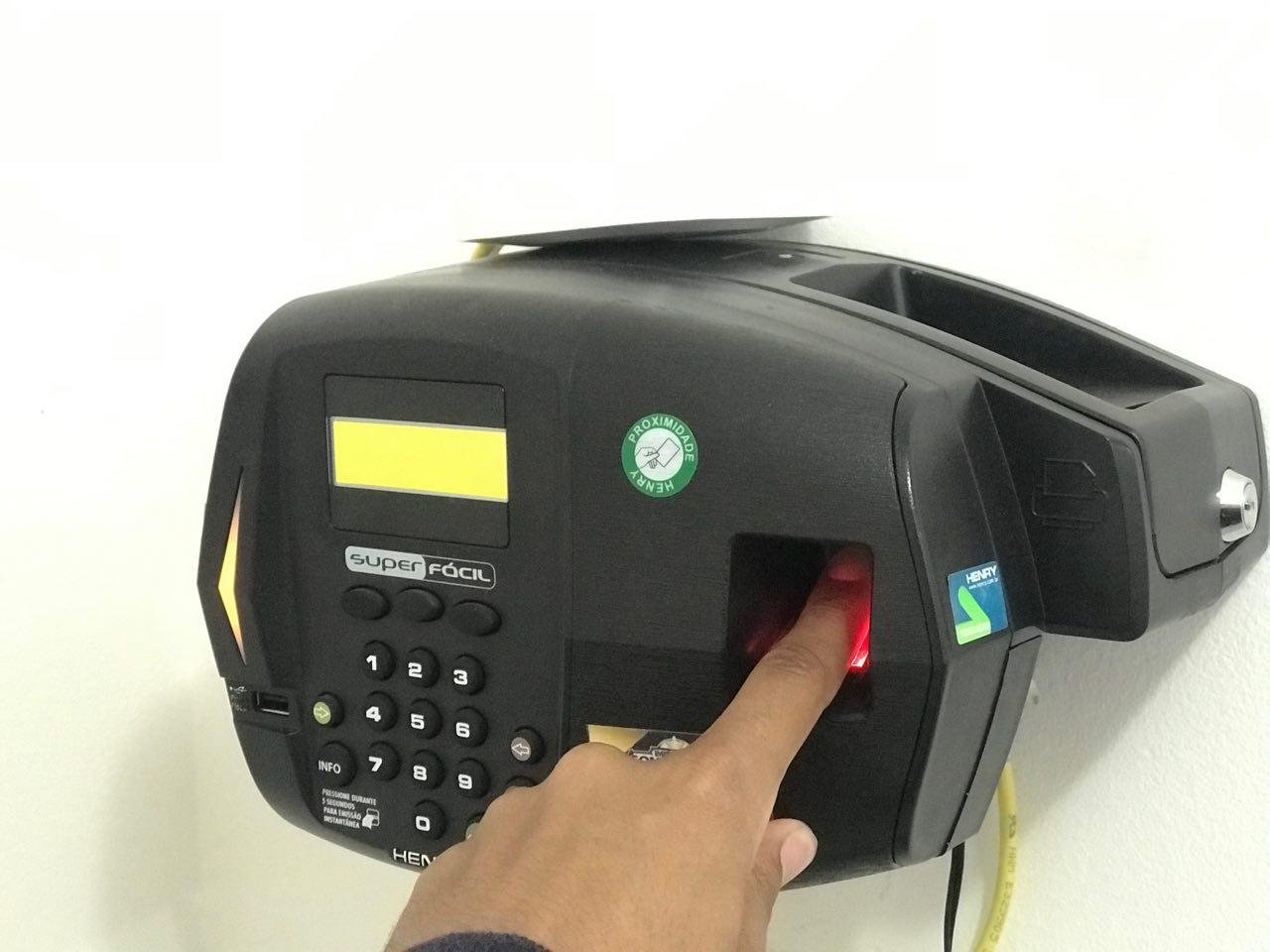 Saúde de Queimados vai ter de controlar frequência de seus profissionais