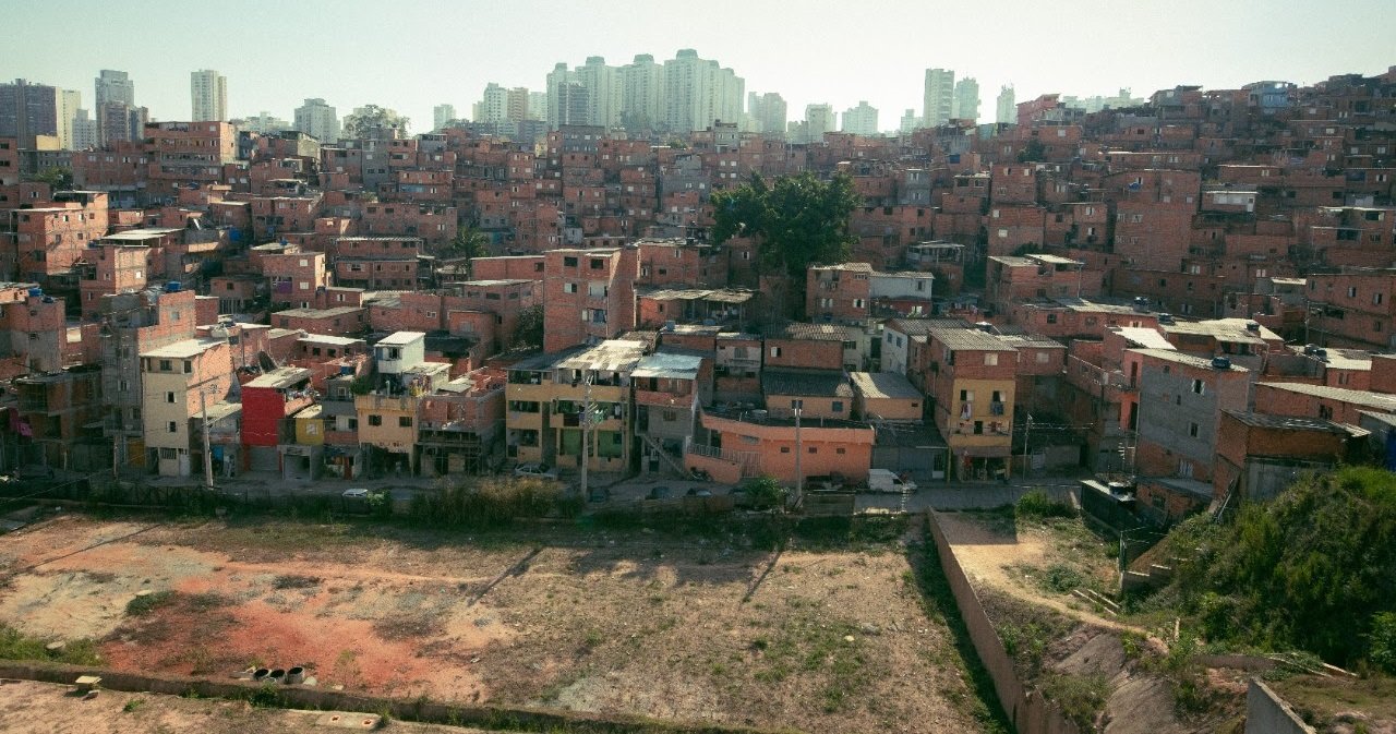 Direito à propriedade em favela é tema de documentário