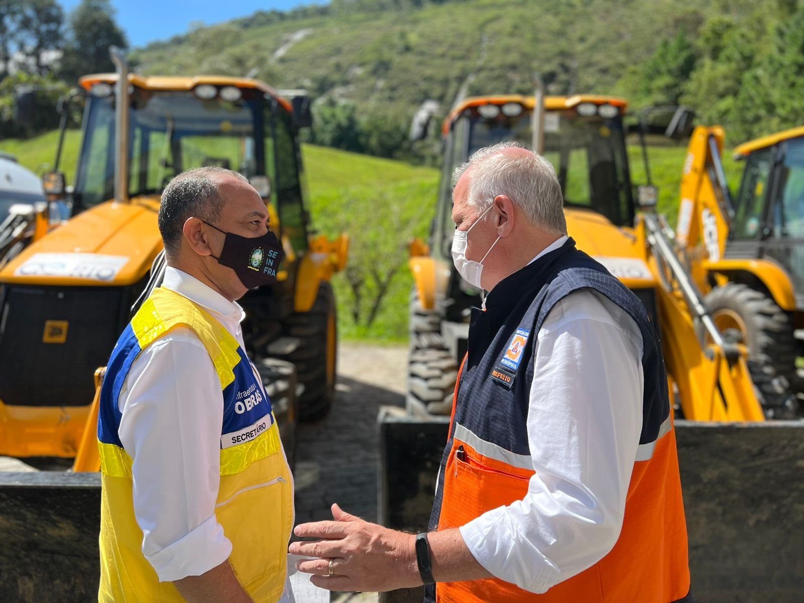 Governo estadual e Prefeitura de Petrópolis traçam ações conjuntas para ampliar ajuda a locais afetados pelas chuvas