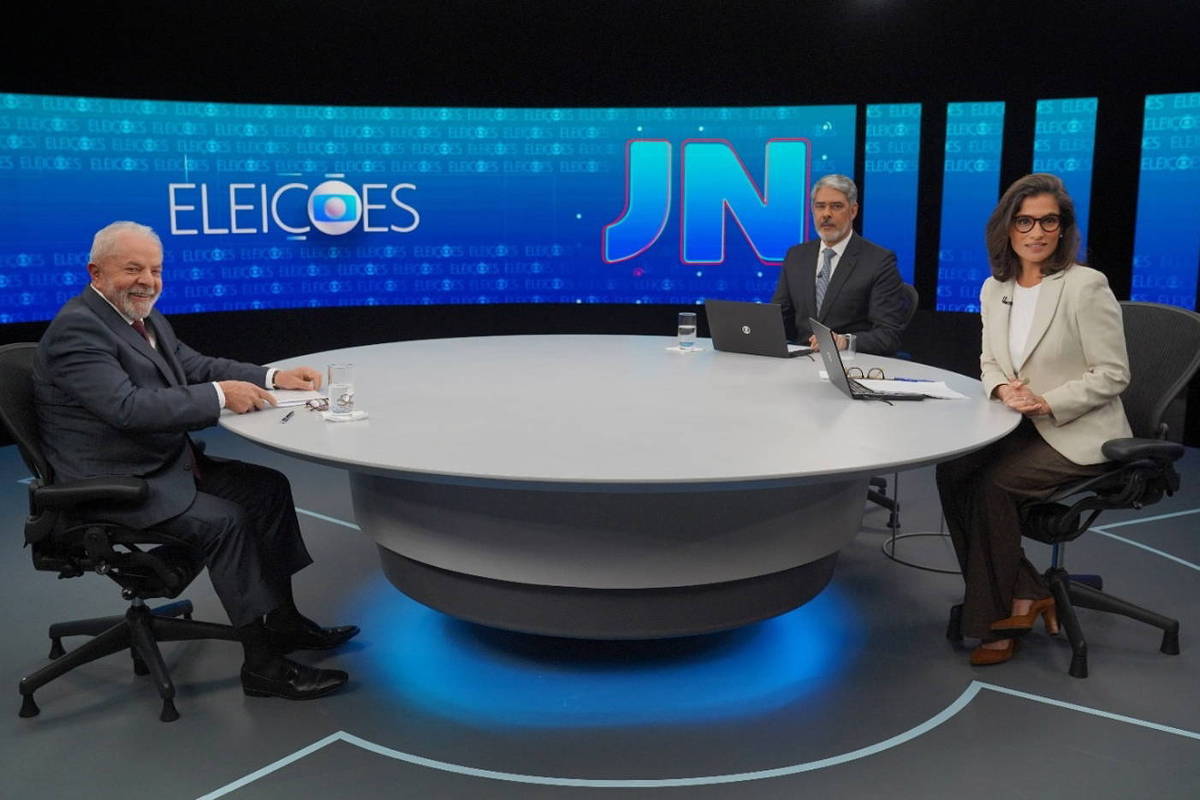 Lula diz no Jornal Nacional que vai focar em economia para conter Bolsonaro e diminuir rejeição