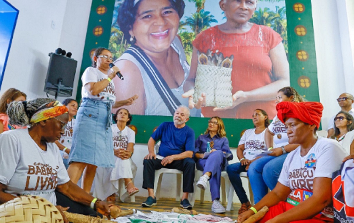 Governo não existe para agradar banqueiro, empresário ou fazendeiro, diz Lula durante encontro com mulheres no Maranhão