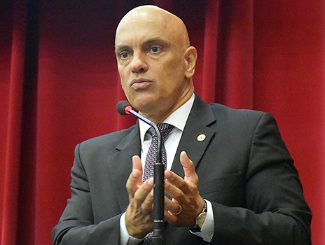 Ministro Alexandre de Moraes determina abertura de investigação contra senador Marcos do Val