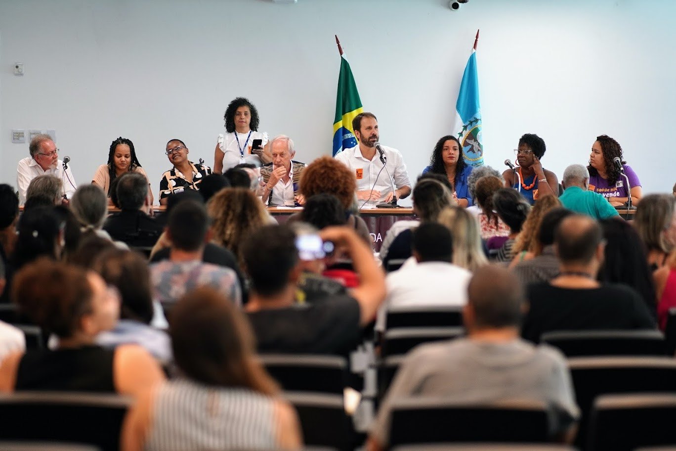 Frente Parlamentar de Defesa da Saúde Mental é reinstalada na Alerj