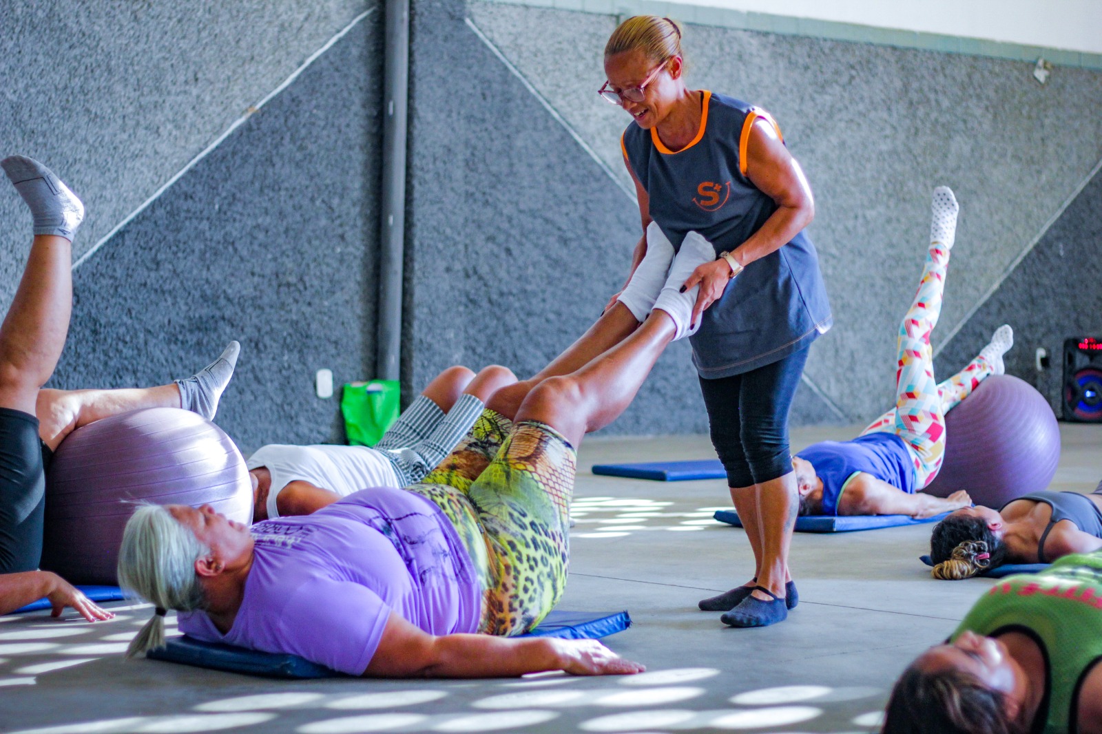 Com ginástica práticas esportivas Projeto Saúde+ Feliz leva qualidade de vida para milhares de moradores em Belford Roxo