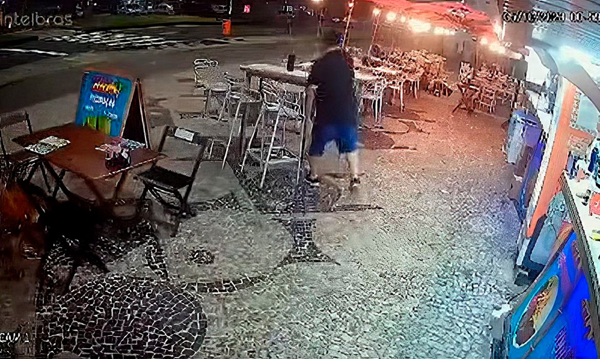 PF acompanhará investigação sobre assassinato de três médicos no Rio