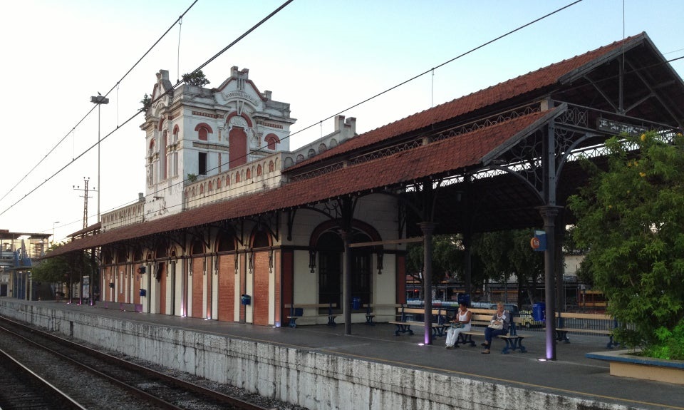 Ministério Público obtém liminar para recuperação da estação ferroviária de Marechal Hermes