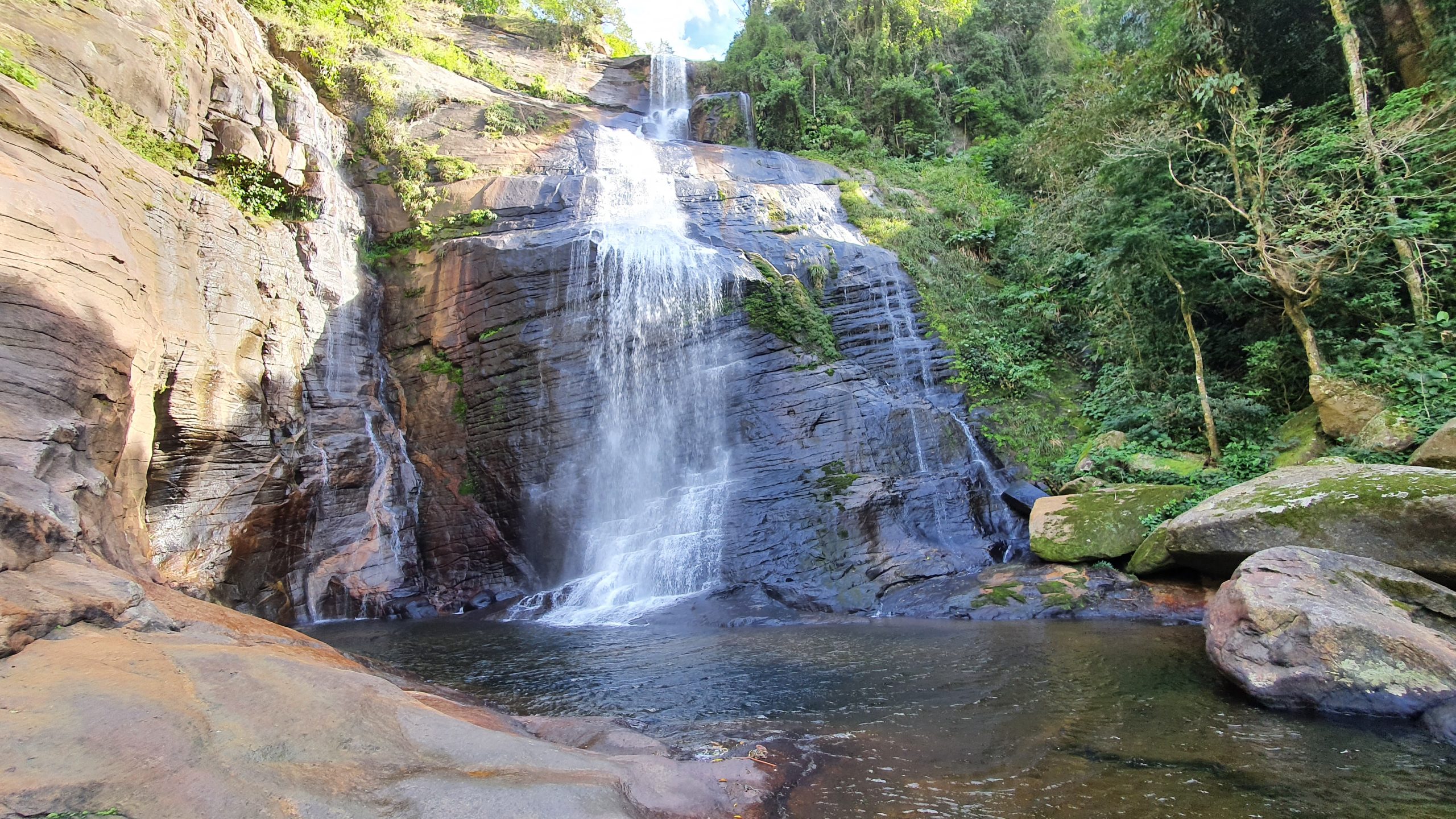 Operação Verão: Regras e dicas para curtir  as cachoeiras de Magé